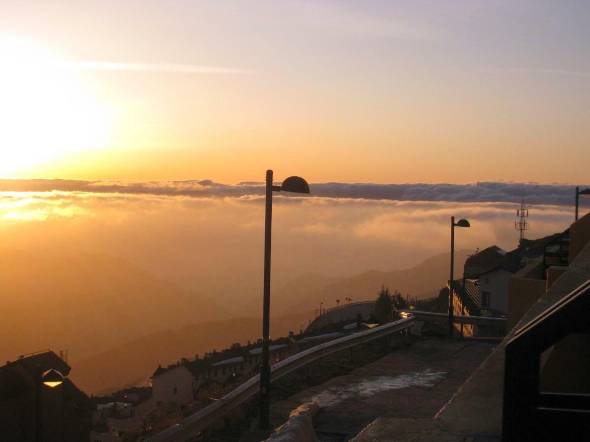Comfortable Ski Apartment Close To Slopes And Chairlift Wifi&Parking Sierra Nevada Luaran gambar