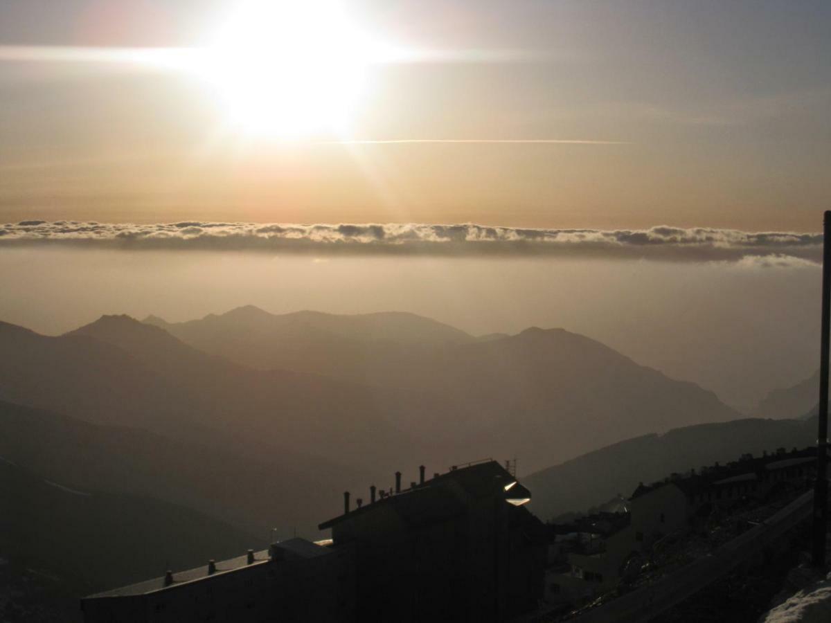 Comfortable Ski Apartment Close To Slopes And Chairlift Wifi&Parking Sierra Nevada Luaran gambar